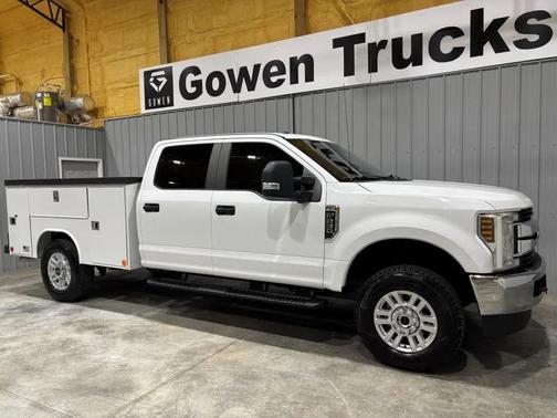 Oxford White 2019 Ford F-250 XL