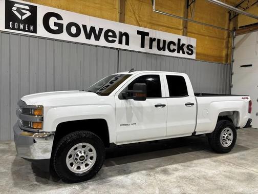 Summit White 2019 Chevrolet Silverado 2500 WT