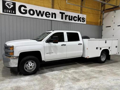 Summit White 2018 Chevrolet Silverado 3500 WT