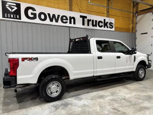 Oxford White 2019 Ford F-250 XL