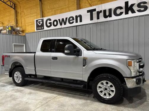Iconic Silver Metallic 2022 Ford F-250 XLT