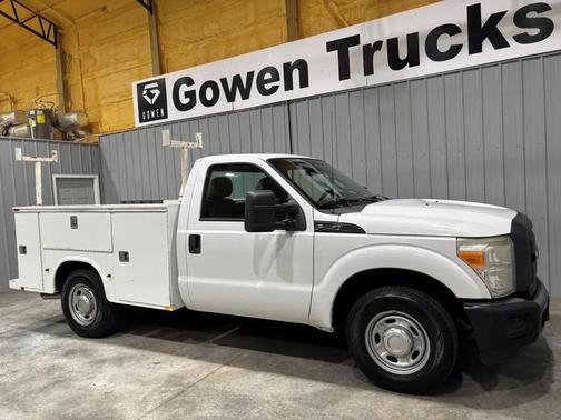 White 2012 Ford F-250 XL