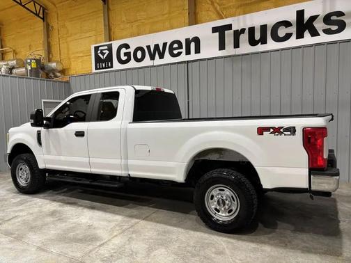 Oxford White 2019 Ford F-250 XL