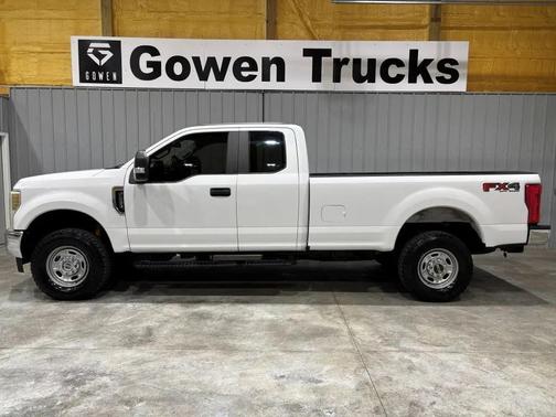 Oxford White 2019 Ford F-250 XL