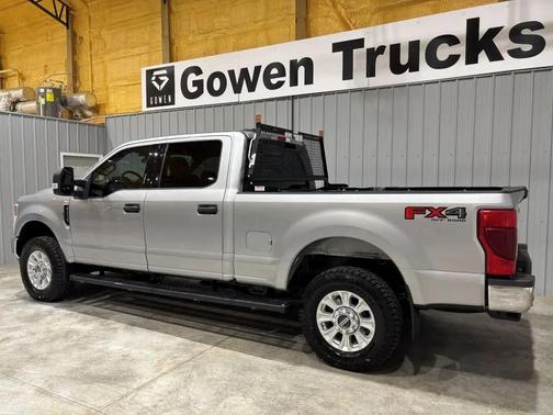 Iconic Silver Metallic 2022 Ford F-250 XLT