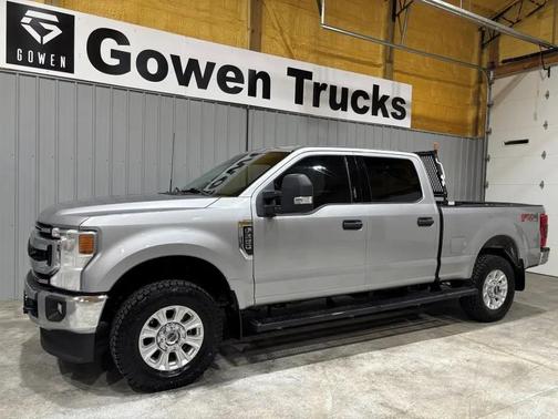 Iconic Silver Metallic 2022 Ford F-250 XLT