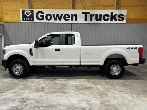 Oxford White 2019 Ford F-250 XL