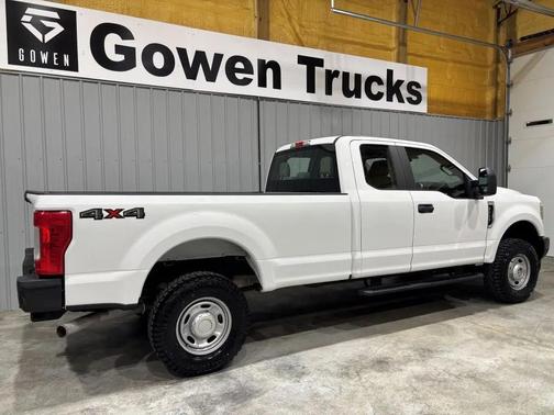 Oxford White 2019 Ford F-250 XL