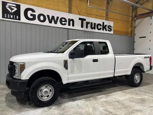 Oxford White 2019 Ford F-250 XL