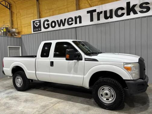 Oxford White 2014 Ford F-250 XL