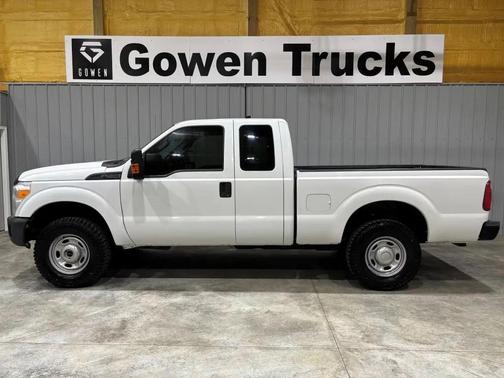 Oxford White 2014 Ford F-250 XL