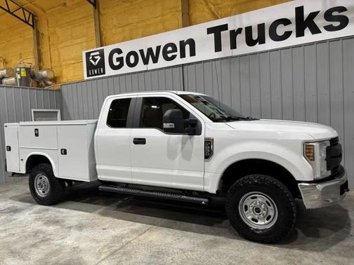 Oxford White 2018 Ford F-250 XL