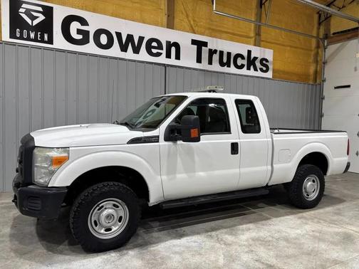 Oxford White 2014 Ford F-250 XL
