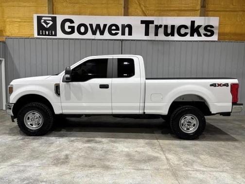 Oxford White 2019 Ford F-250 XL