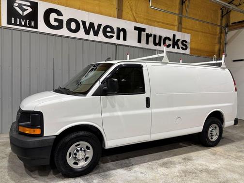 2017 Chevrolet Express 2500 Work Van