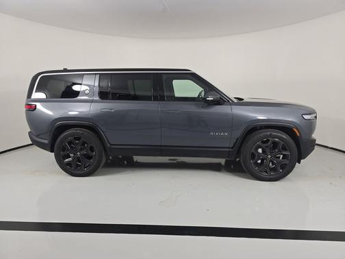 El Cap Granite paint 2025 Rivian R1S Adventure trim