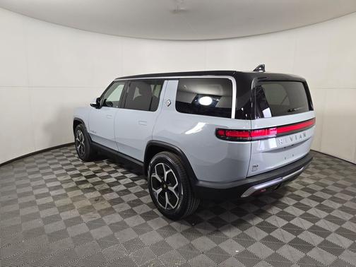 Limestone 2024 Rivian R1S Adventure Package
