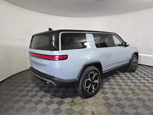 Limestone 2024 Rivian R1S Adventure Package