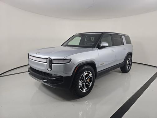 2022 Rivian R1S Launch Edition