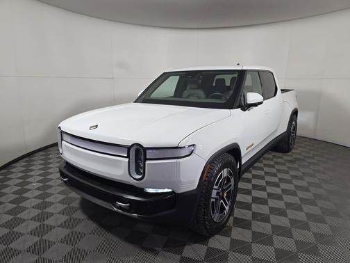 2023 Rivian R1T Adventure Package