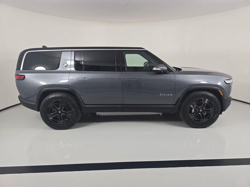 El Cap Granite 2024 Rivian R1S Adventure Package