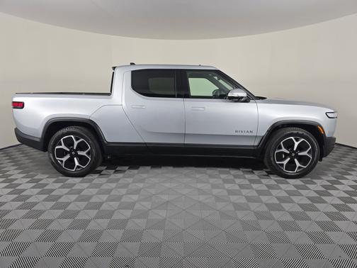 2024 Rivian R1T Adventure Package