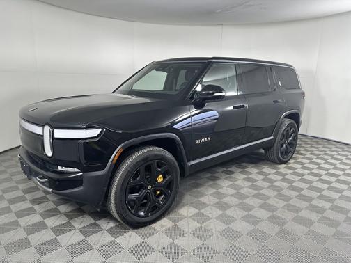 2022 Rivian R1S Launch Edition