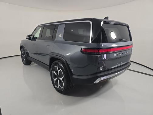 El Cap Granite 2024 Rivian R1S Adventure Package