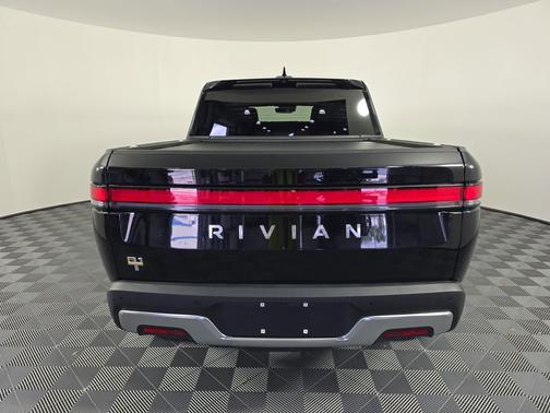 2022 Rivian R1T Adventure
