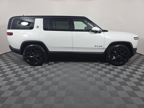 Glacier White paint 2025 Rivian R1S Adventure trim
