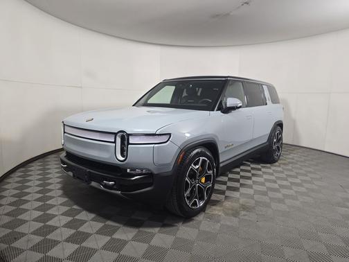 2022 Rivian R1S Launch Edition