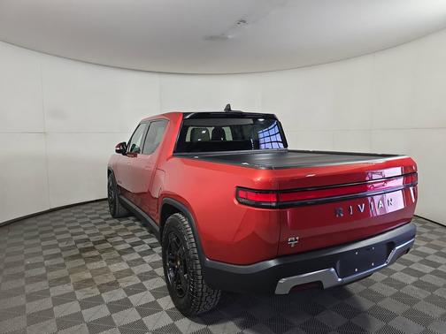 Red Canyon 2023 Rivian R1T Adventure Package