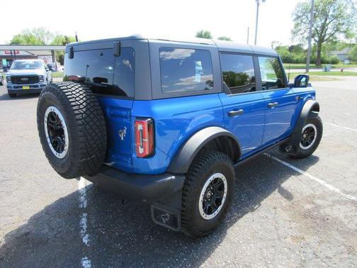 Velocity Blue Metallic 2024 Ford Bronco Badlands