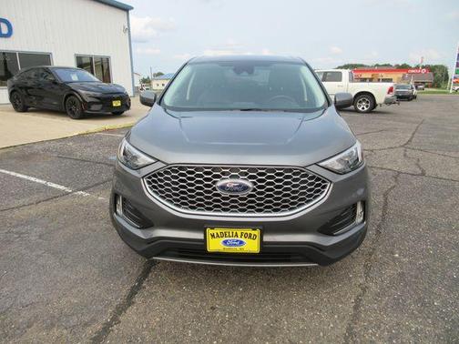 Carbonized Gray Metallic 2024 Ford Edge SEL