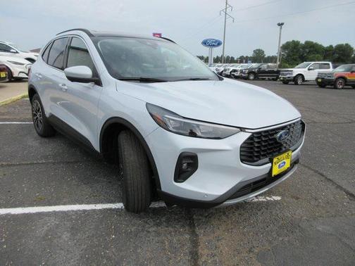 2025 Ford Escape PHEV SE