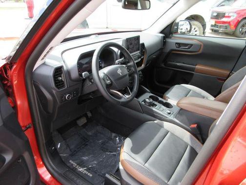 Hot Pepper Red Metallic Tinted Clearcoat 2024 Ford Bronco Sport Outer Banks