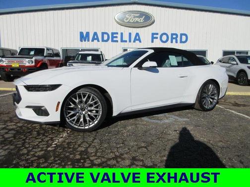 2026 Ford Mustang EcoBoost Premium