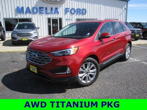 2022 Ford Edge Titanium