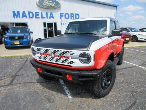 Oxford White 2025 Ford Bronco Stroppe Edition