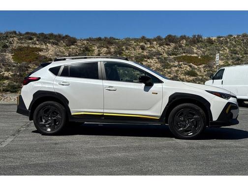 Crystal White Pearl 2025 Subaru Crosstrek Sport