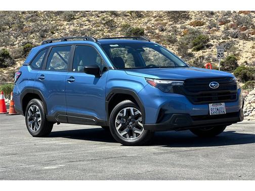 2025 Subaru Forester Base