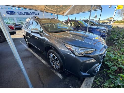 2025 Subaru Outback Touring