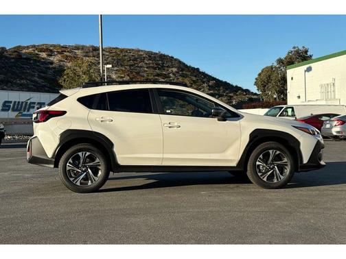 Crystal White Pearl 2025 Subaru Crosstrek Premium