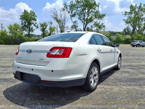 2012 Ford Taurus SEL