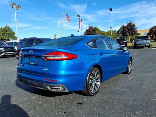 2020 Ford Fusion SE