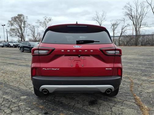 2024 Ford Escape Platinum
