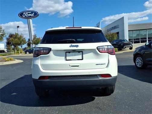 2018 Jeep Compass Sport