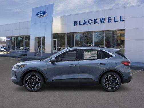 2026 Ford Escape Platinum