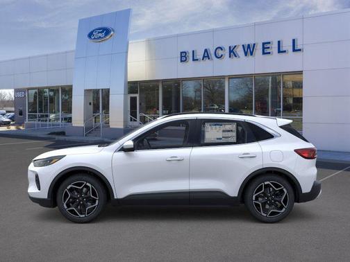 2026 Ford Escape Platinum