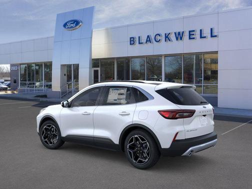 2026 Ford Escape Platinum